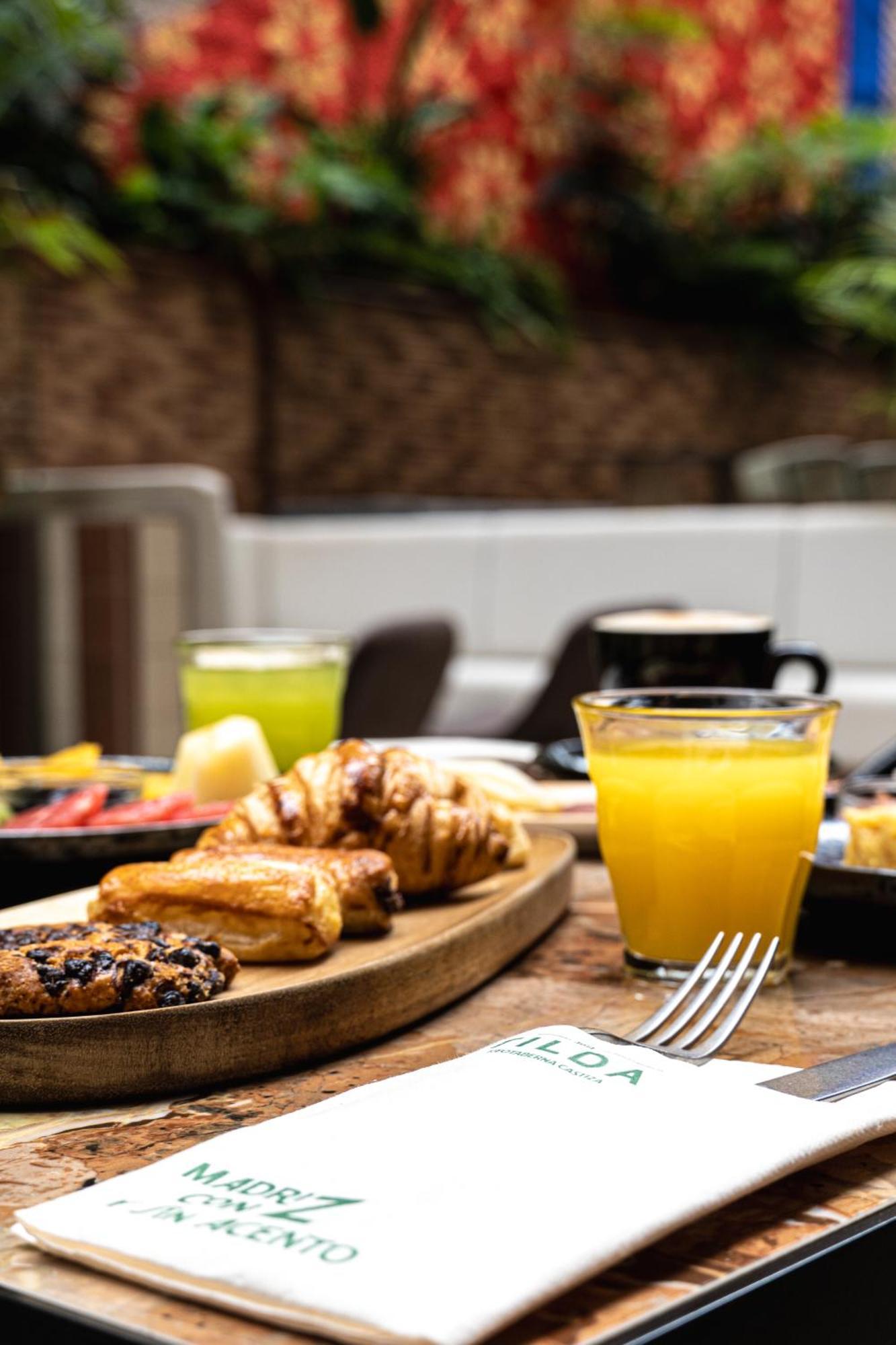 Smartr Madrid Gran Via Apartments Luaran gambar